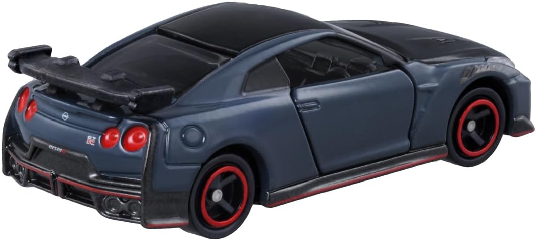 タカラトミー トミカ No.60 日産 NISSAN GT-R NISMO (箱) ミニカー おもちゃ 3歳以上 TAKARA TOMY ギフト 玩具  スーパーカー スポーツカー 小学生 男の子 送料無料（普通郵便）